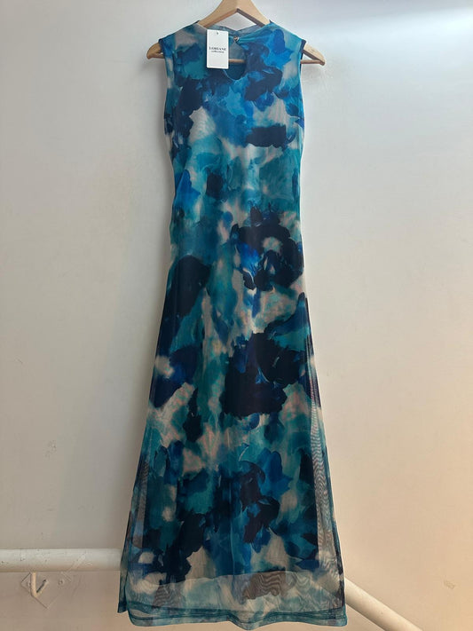 Robe Longue Aqua Dreams – Édition Élégance