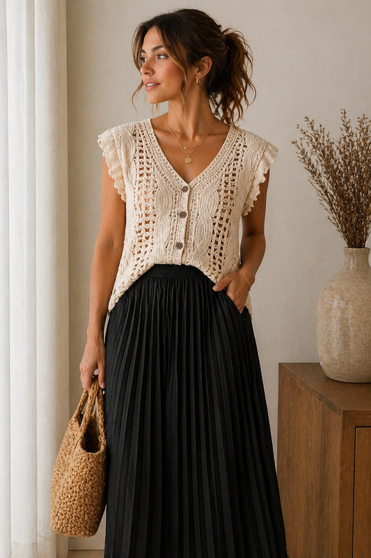 Gilet Camille – Top crochet femme boutonné sans manches